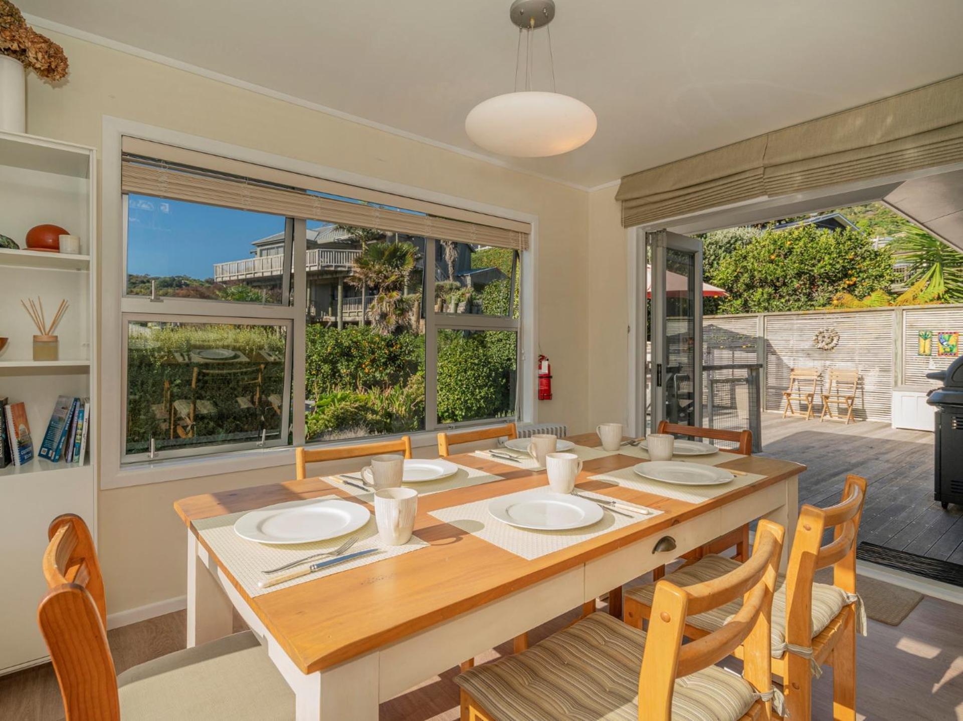 Hahei Kiwi Bach - Hahei Holiday Home ภายนอก รูปภาพ