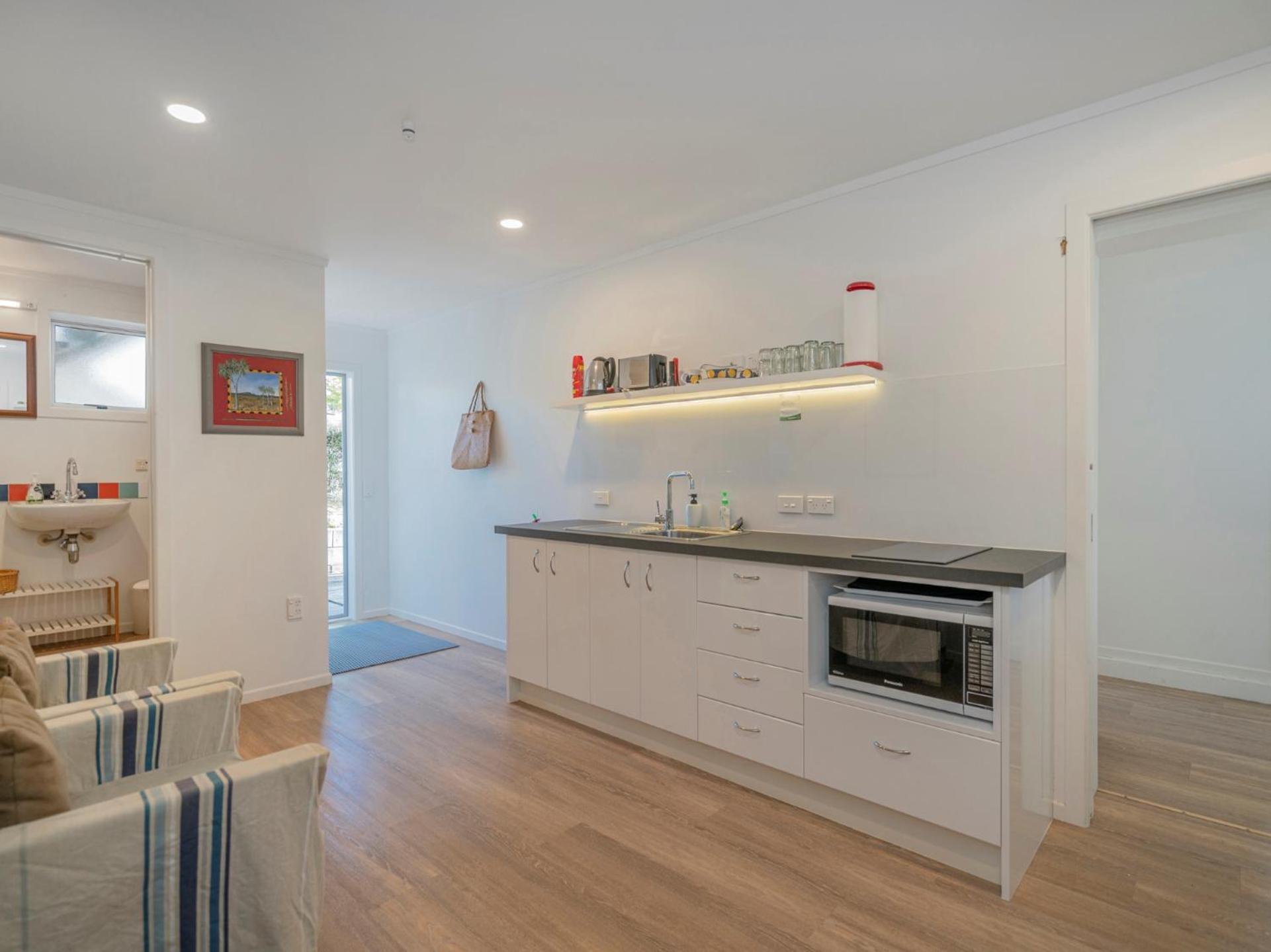 Hahei Kiwi Bach - Hahei Holiday Home ภายนอก รูปภาพ