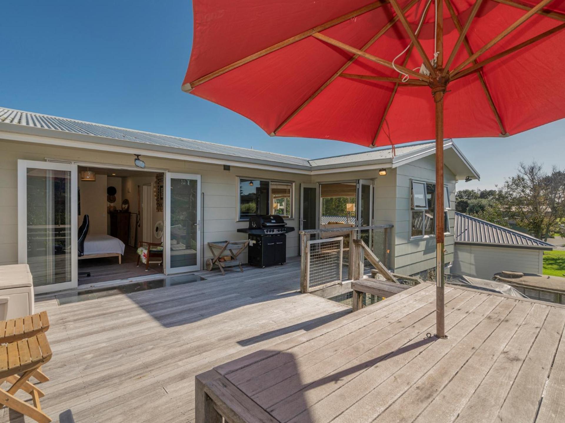 Hahei Kiwi Bach - Hahei Holiday Home ภายนอก รูปภาพ