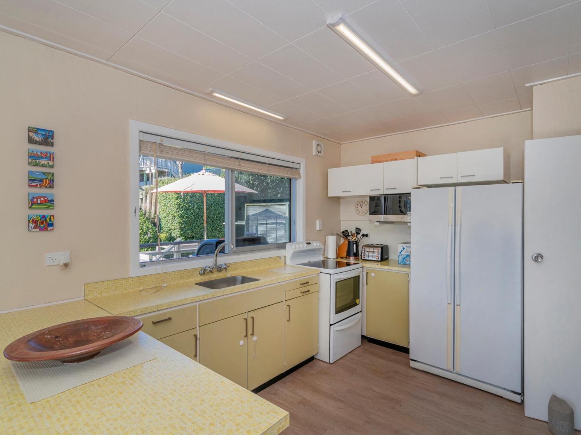 Hahei Kiwi Bach - Hahei Holiday Home ภายนอก รูปภาพ